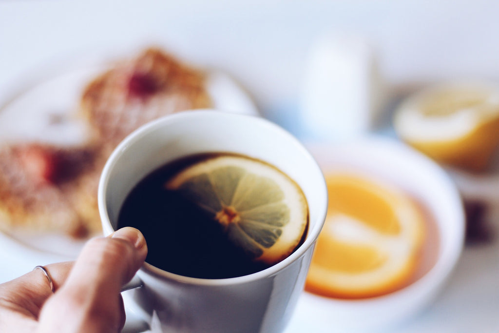 Lemon in your Coffee : a taste of Sunshine?